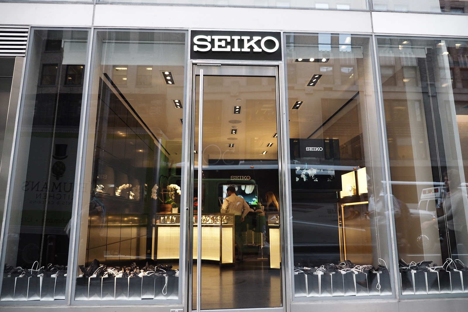 PHOTO REPORT: Seiko's new high-end Madison Avenue boutique