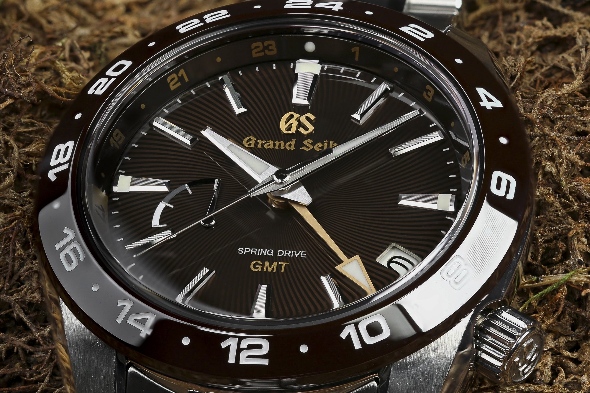 Grand Seiko GMT Spring Drive US Limited Edition SBGE263